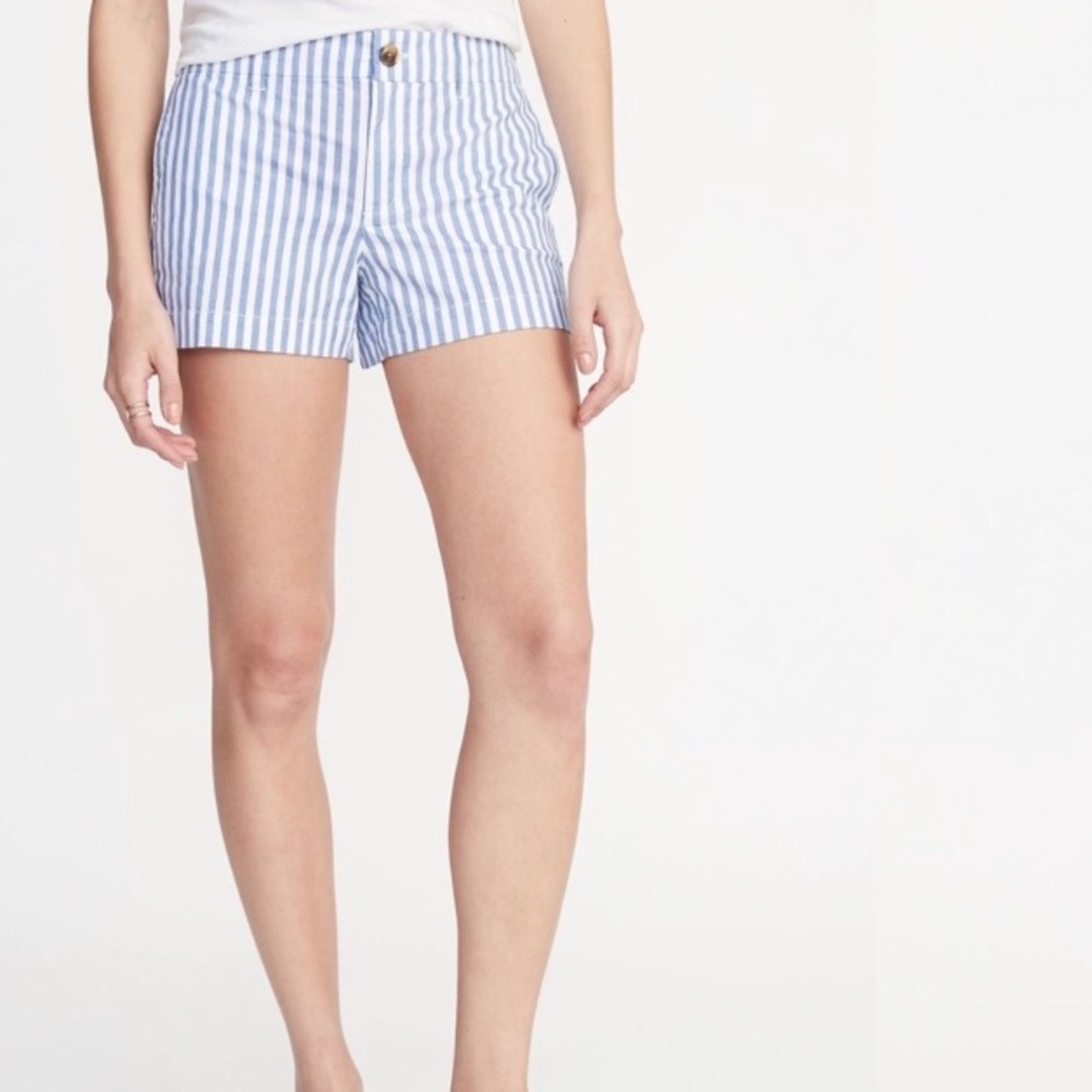 ❤️4for$20! Old Navy Blue White Vertical Stripe Shorts 16